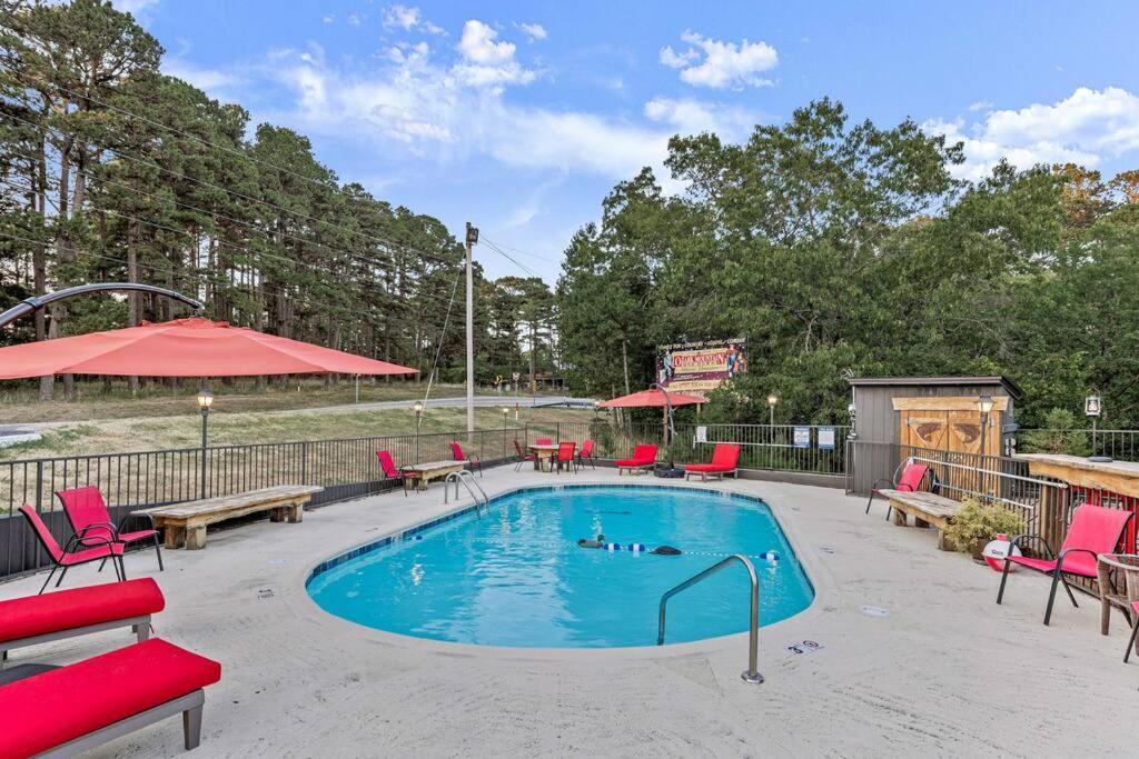 Stonegate Lodge King Bed Wifi 50In Roku Tv Salt Water Pool Room #102 Юрека Спрингс Екстериор снимка